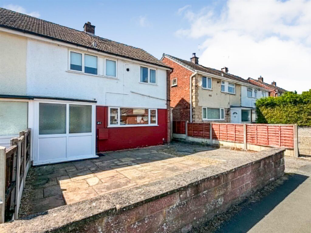 Brookhouse Road, Oswestry photo 1