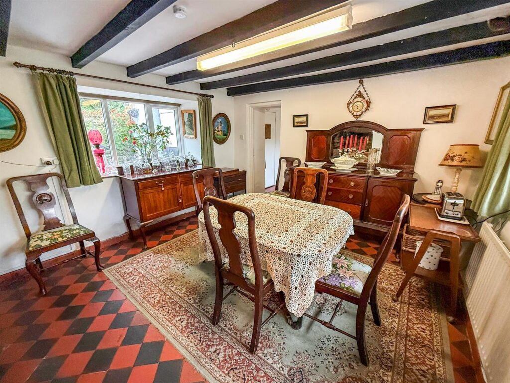 Llanarmon Dyffryn Ceiriog, Llangollen photo 15