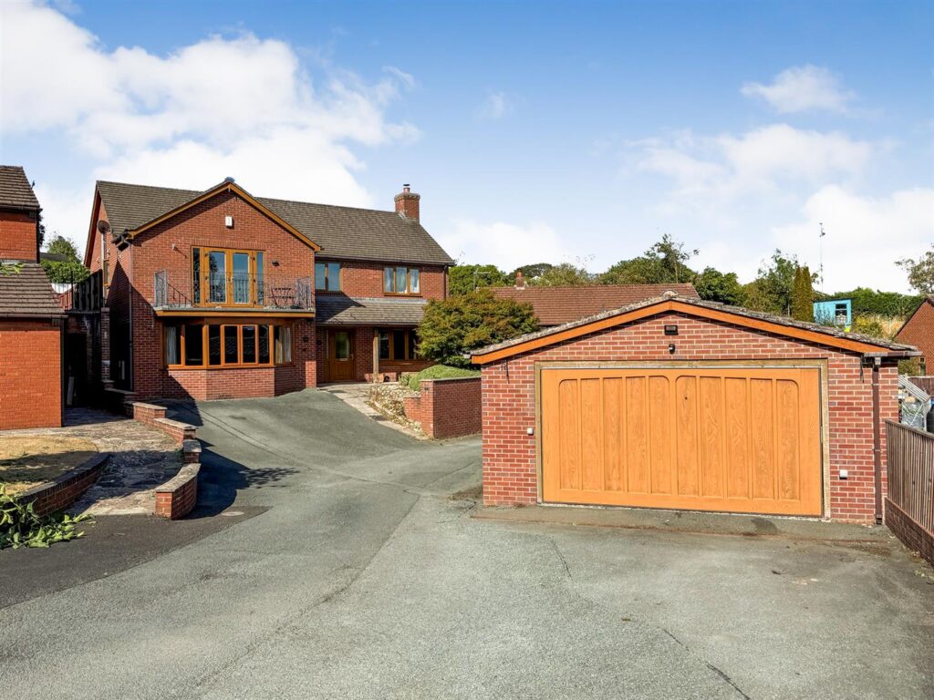 Green End, Oswestry photo 1
