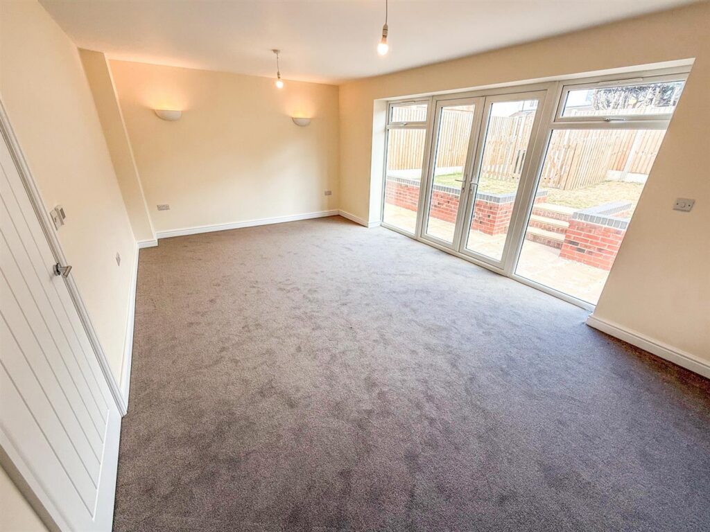 Queensway, Nesscliffe, Shrewsbury photo 4