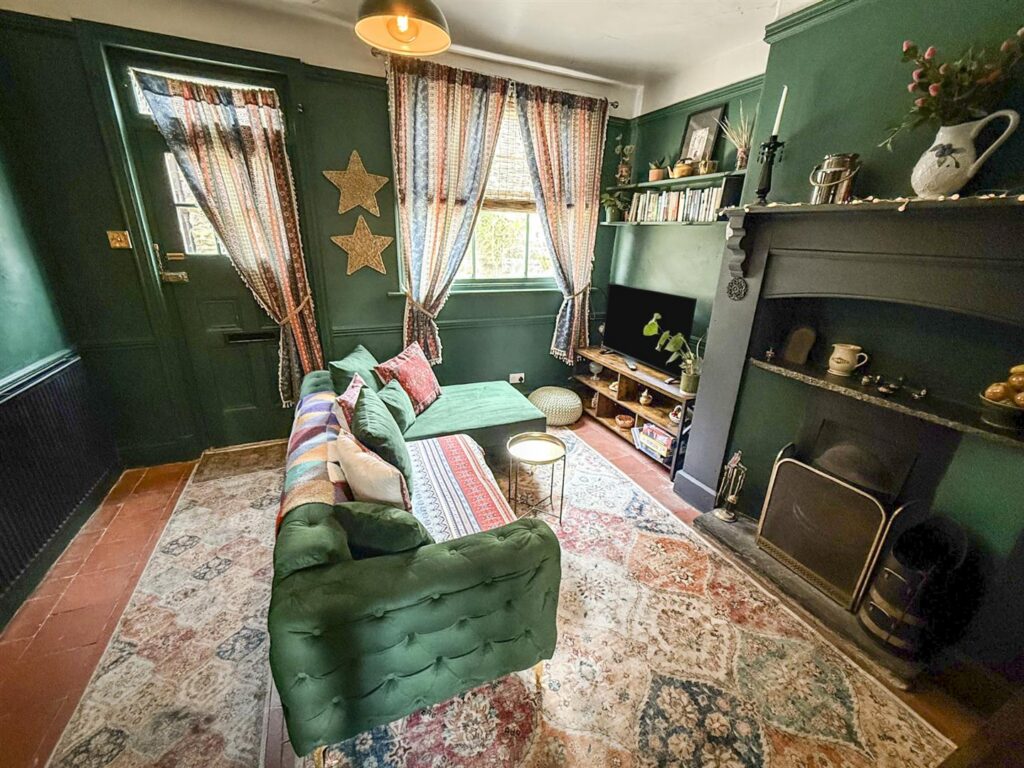 Park Street, Llanrhaeadr Ym Mochnant, Oswestry photo 8