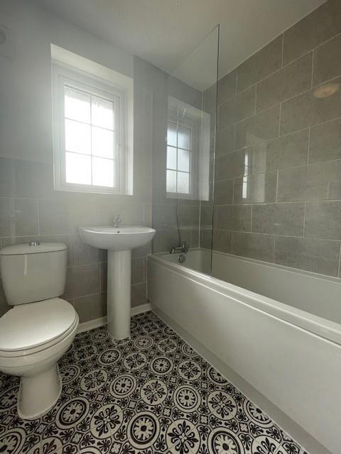 Willow Close, St Martins photo 7