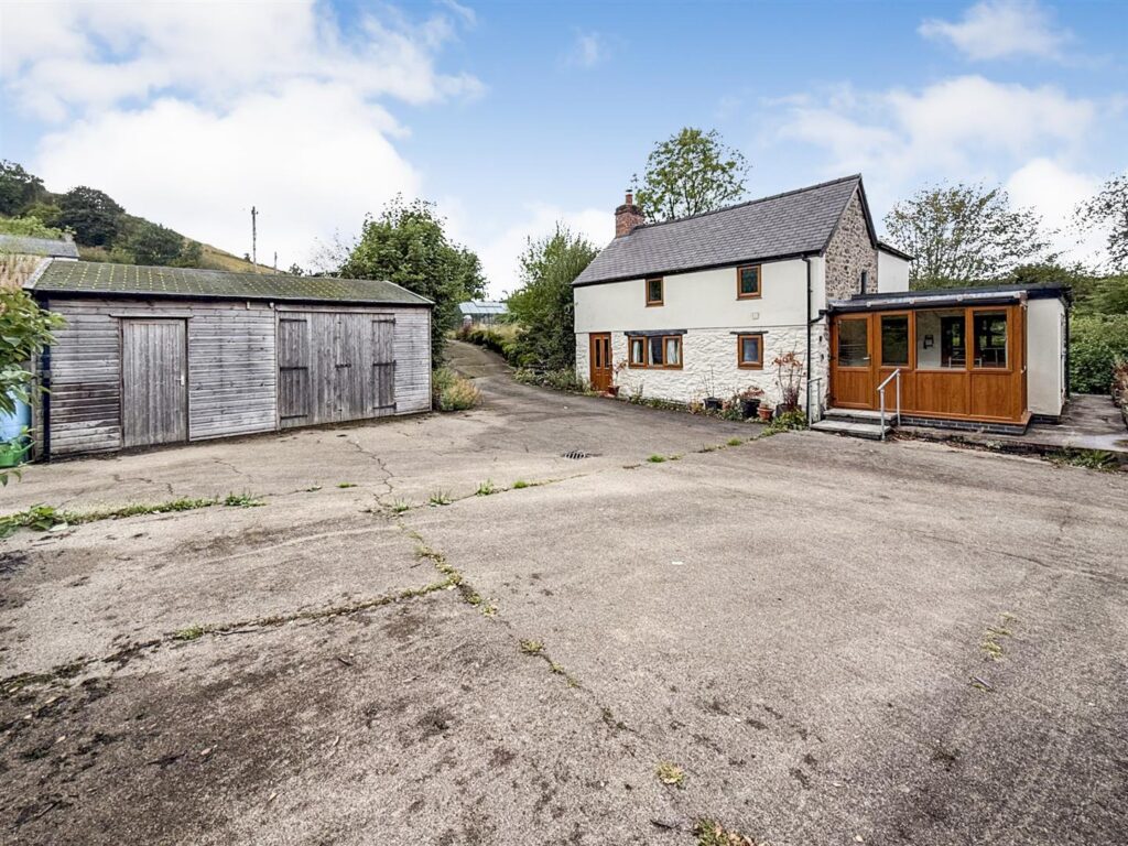 Pen-Y-Garnedd, Llanrhaeadr Ym Mochnant, Oswestry photo 2