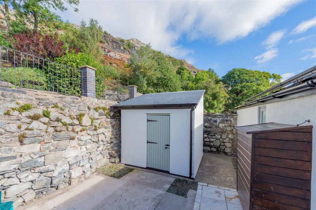 Llangynog photo 30