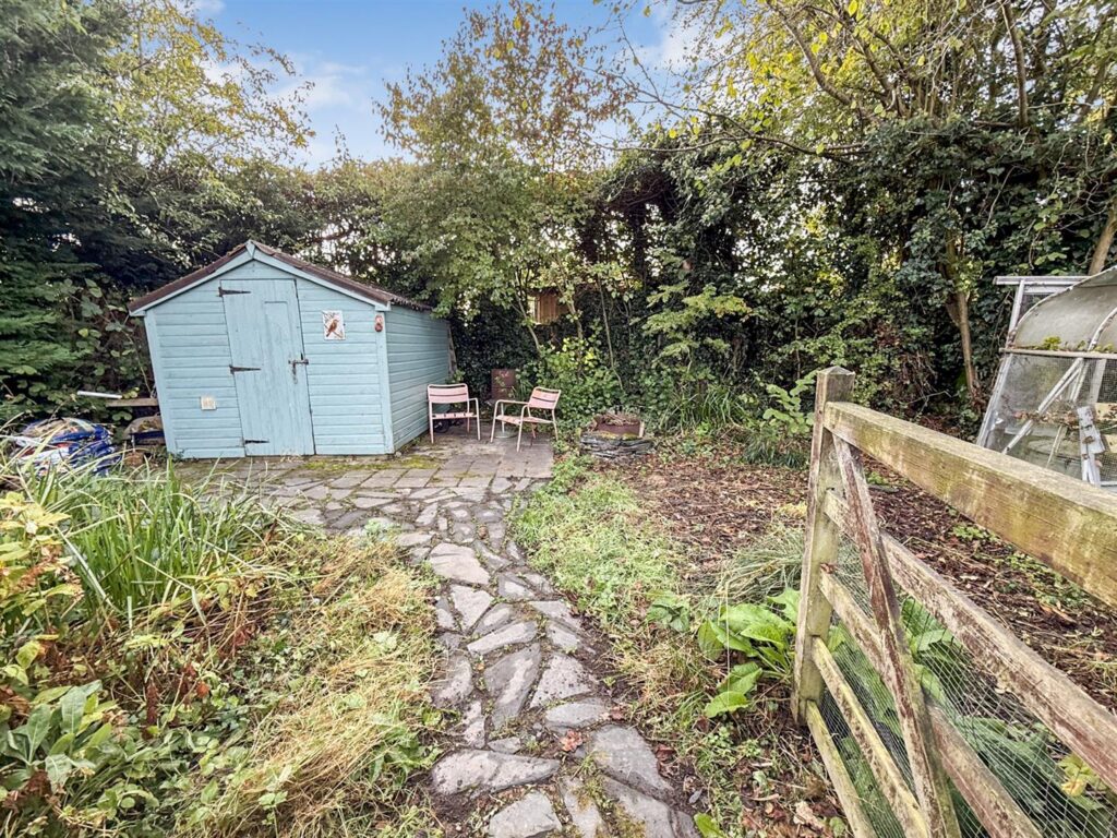 Cherry Tree Drive, St. Martins, Oswestry photo 11