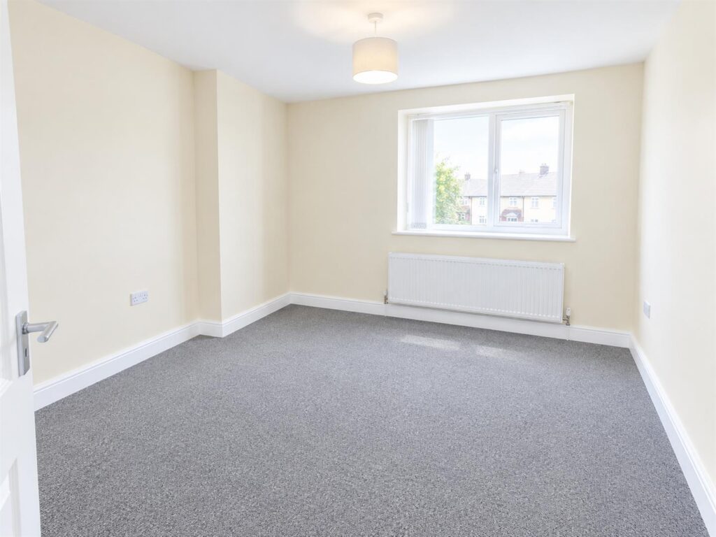 3 Station Road, Whittington, Oswestry photo 7