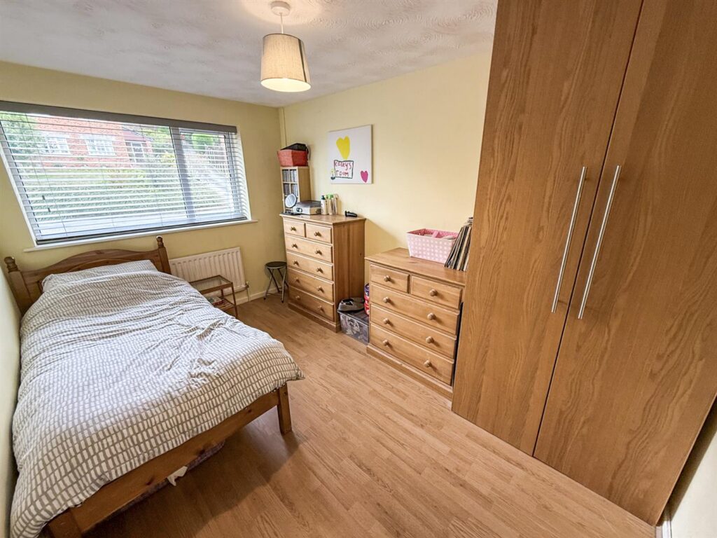 Ardmillan Court, Oswestry photo 11