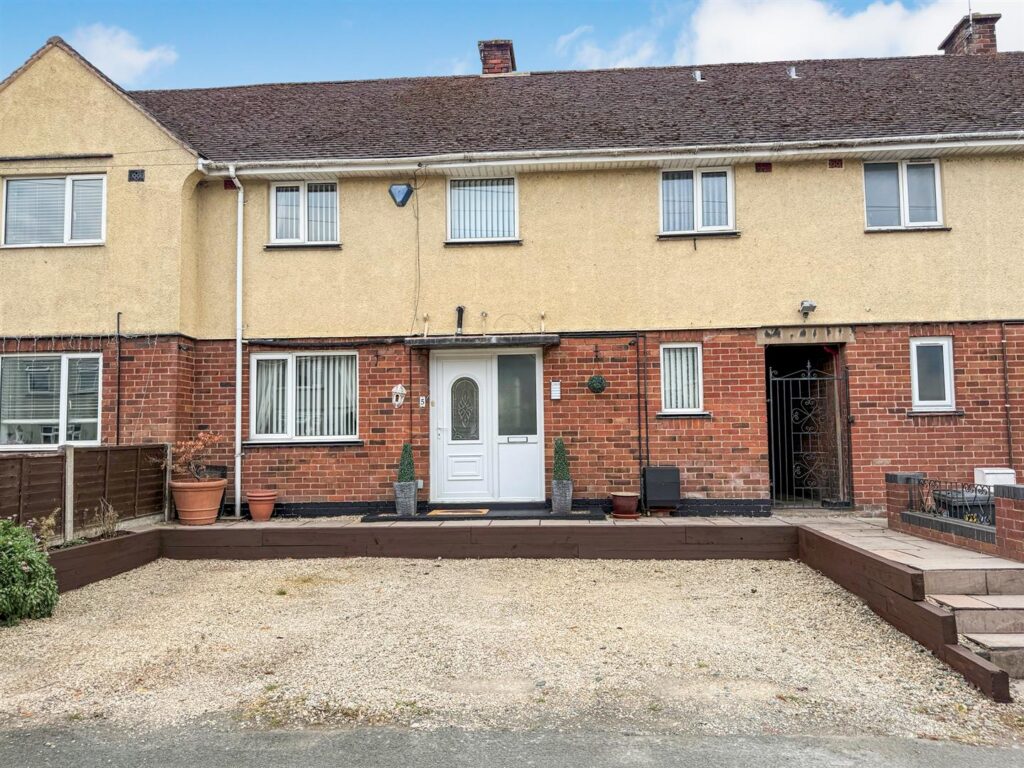 Coronation Drive, Chirk, Wrexham photo 1