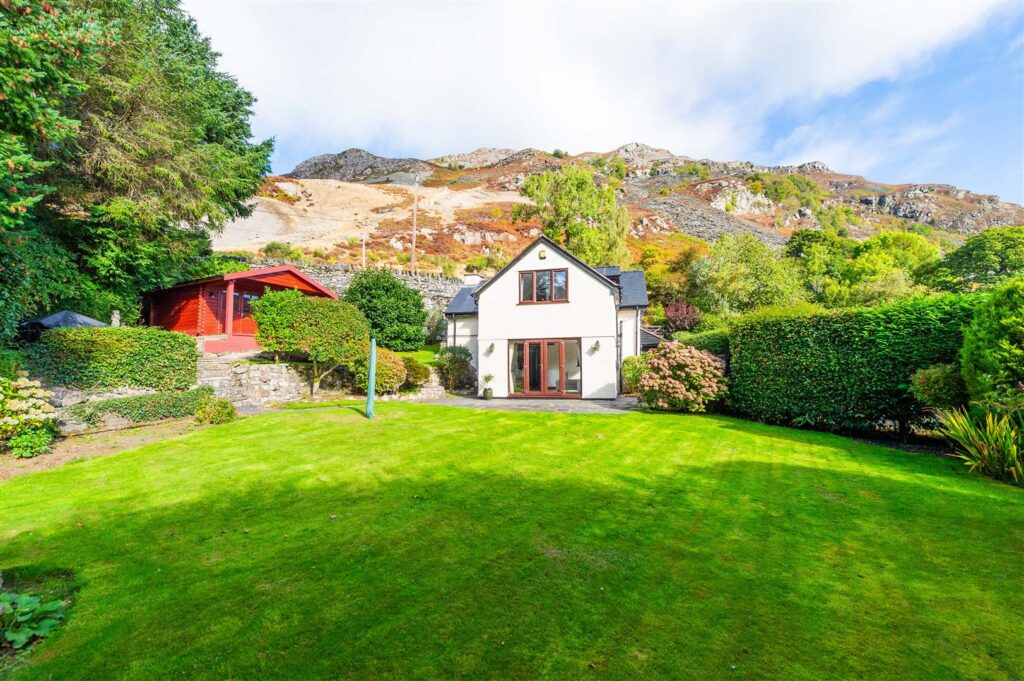 Llangynog photo 27
