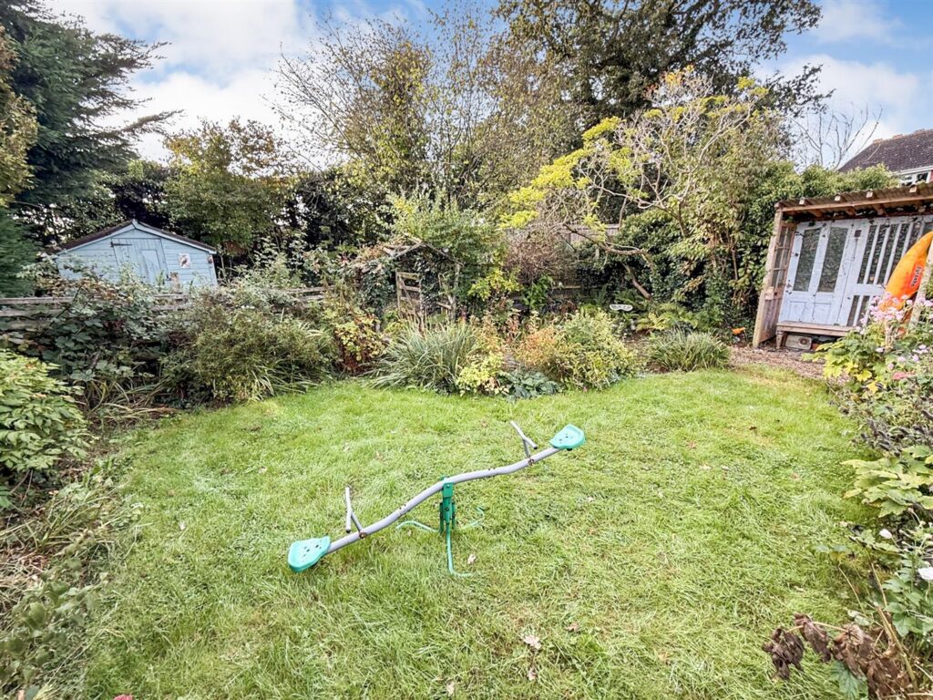 Cherry Tree Drive, St. Martins, Oswestry photo 6