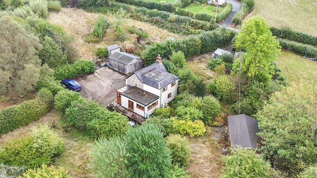 Pen-Y-Garnedd, Llanrhaeadr Ym Mochnant, Oswestry photo 1