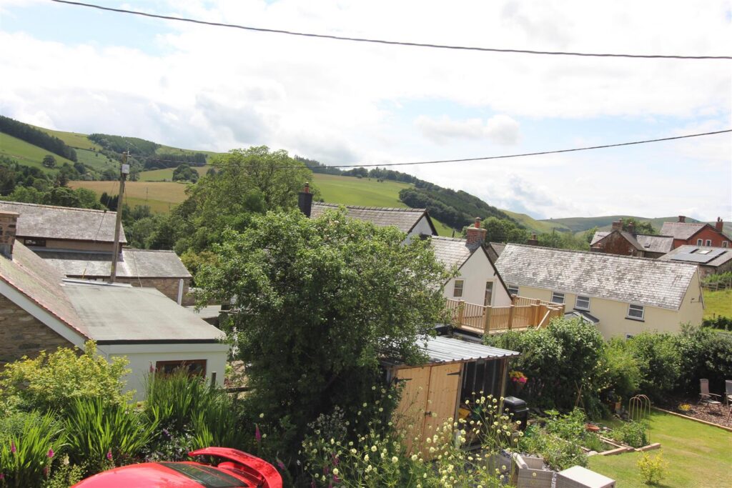 Tregeiriog photo 7
