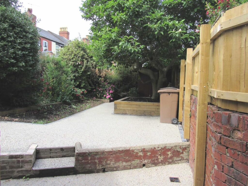 Gobowen Road, Oswestry photo 14