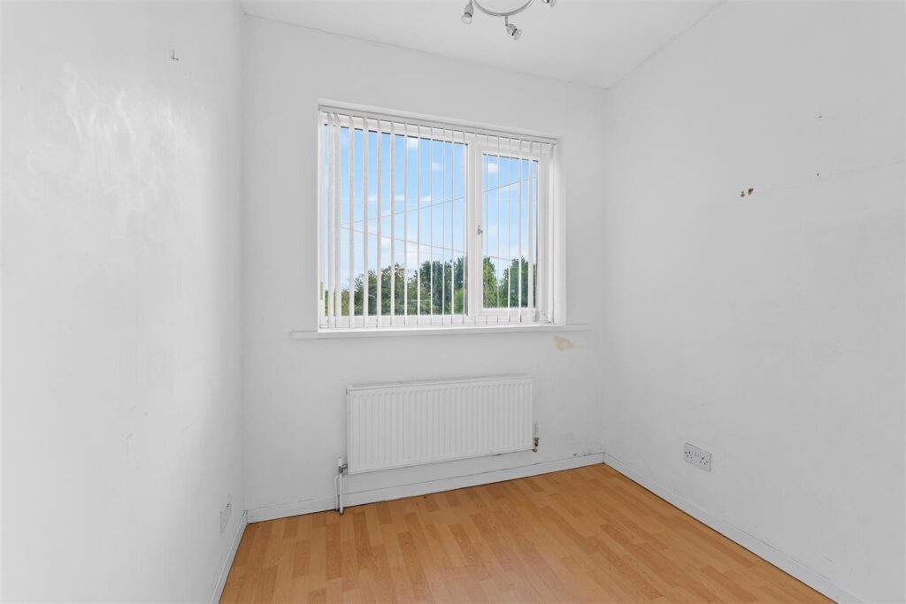 Wrexham Road, Rhostyllen, Wrexham photo 22