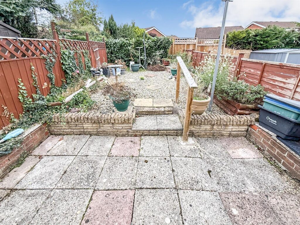 Middleton Road, Oswestry photo 3