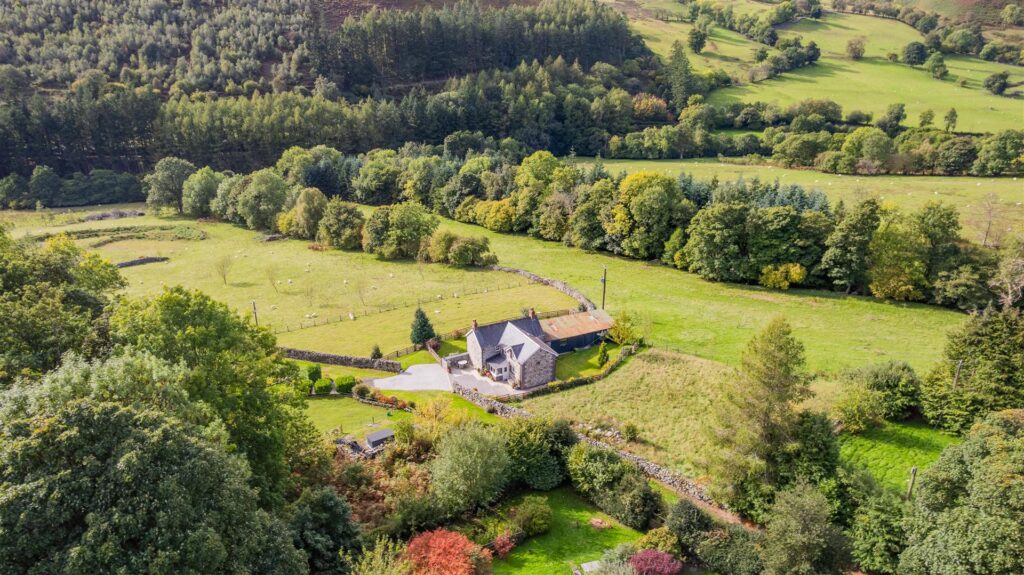 Bala Road, Llangynog photo 4