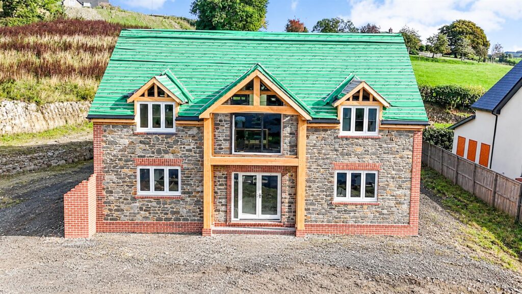 Park Street, Llanrhaeadr photo 1