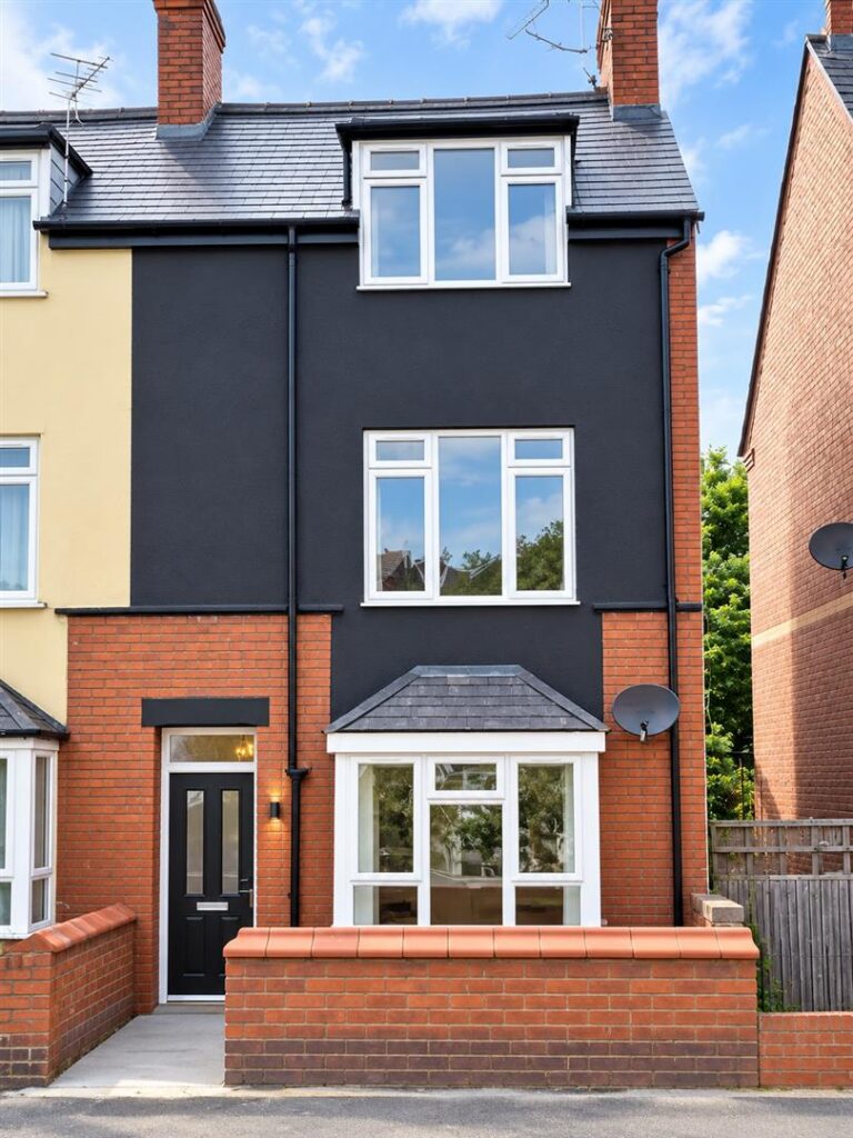 Gobowen Road, Oswestry photo 1