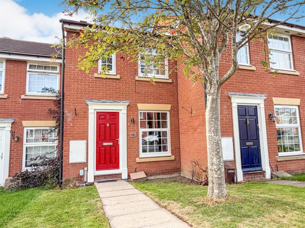 Llys Road, Oswestry photo 1
